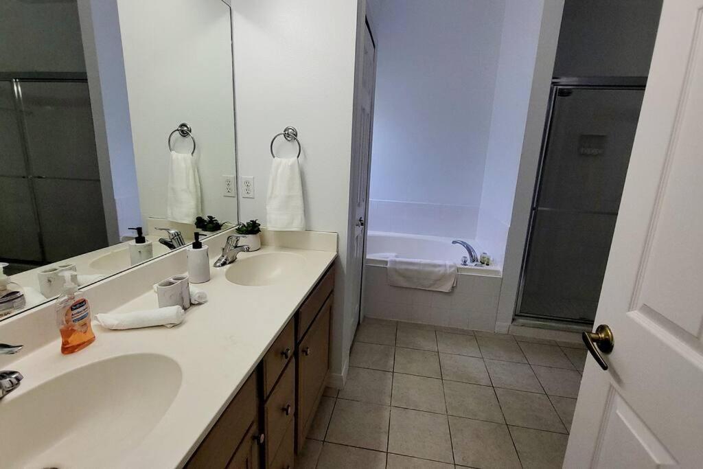 Beautiful, Home In A Gated Community Kissimmee Extérieur photo